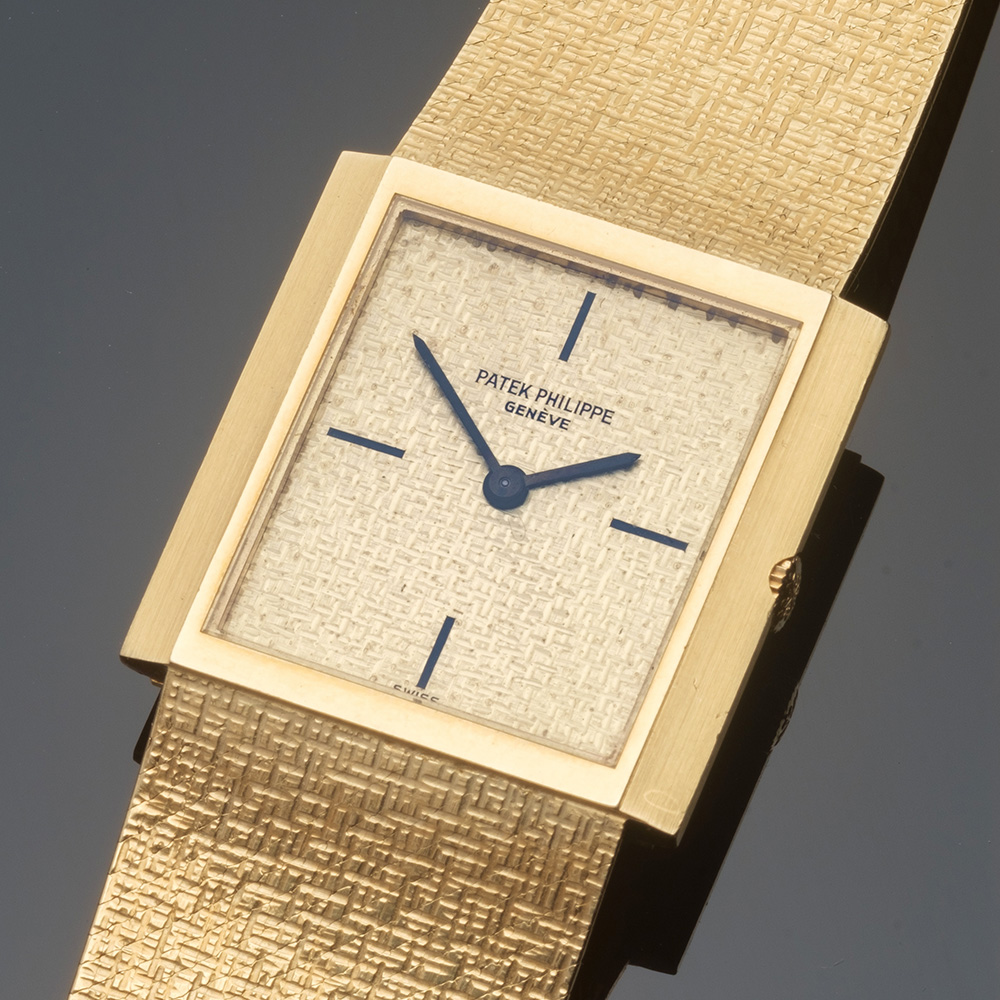 Patek Philippe button image