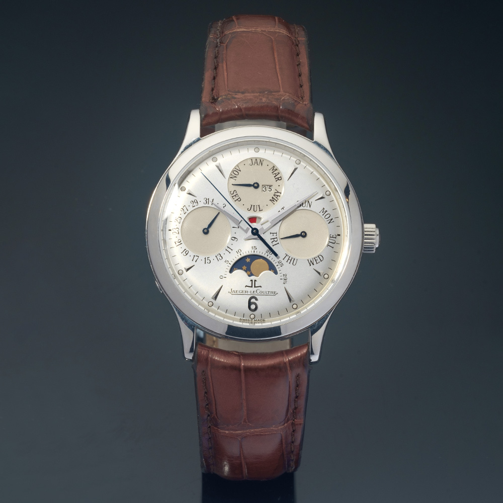 Jaeger Le-Coultre Master Control Perpetual Calendar button image