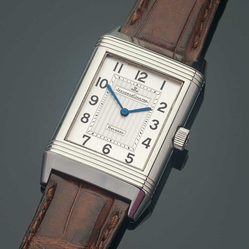 Jaeger LeCoultre button image